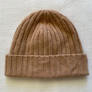 NEW Everlane Camel Beige Cashmere Knit Ribbed Cuffed Unisex Beanie O/S NWOT